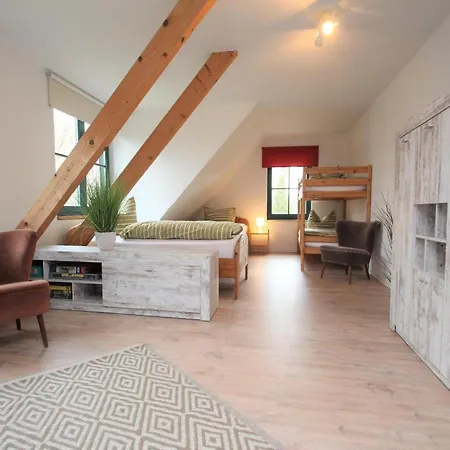 Doppelhaushaelfte, Glave, Cleaning Included
